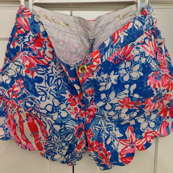Lilly Pulitzer The Buttercup 5" Scallop Hem Short - Picture 2 of 3